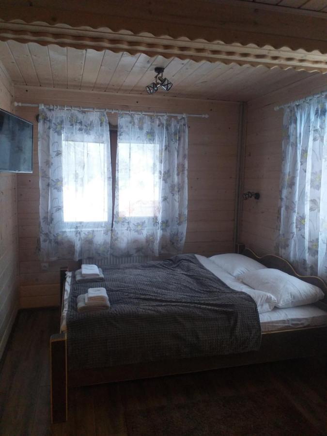 Садиба Сімейний Затишок 오르야브치크 외부 사진